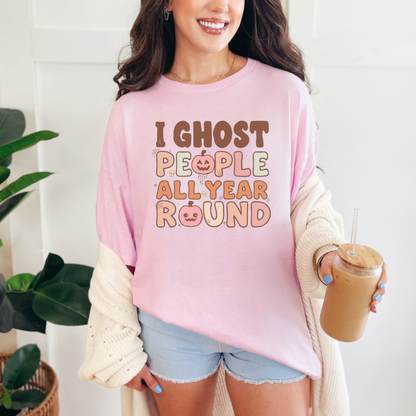 I Ghost People All Year Round T-Shirt | Funny Retro Halloween Graphic Tee